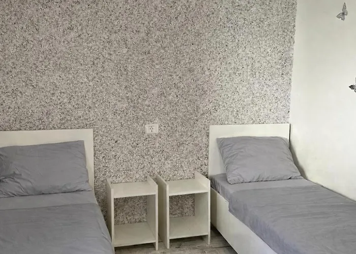 Guest house Poporului House